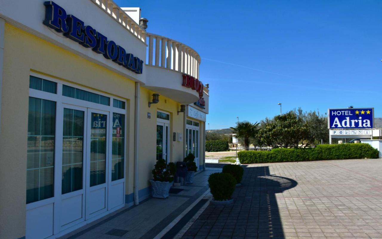 Kaštela Hotel Adria מראה חיצוני תמונה