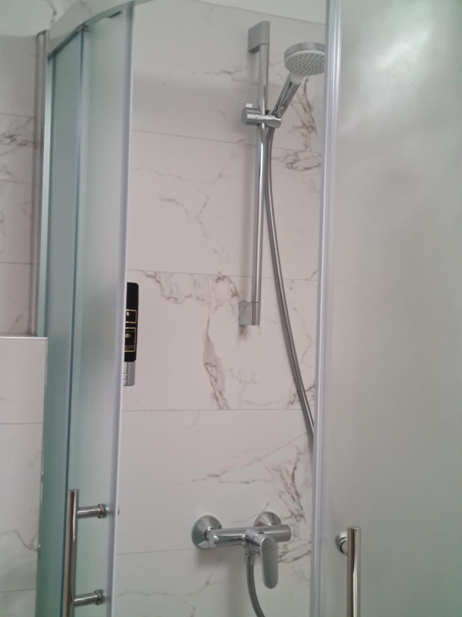 Kaštela Hotel Adria מראה חיצוני תמונה